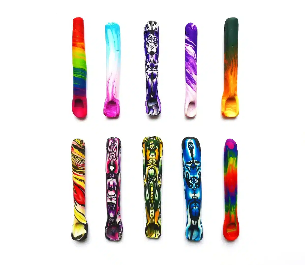 mini spoon pendant with psychedelic design